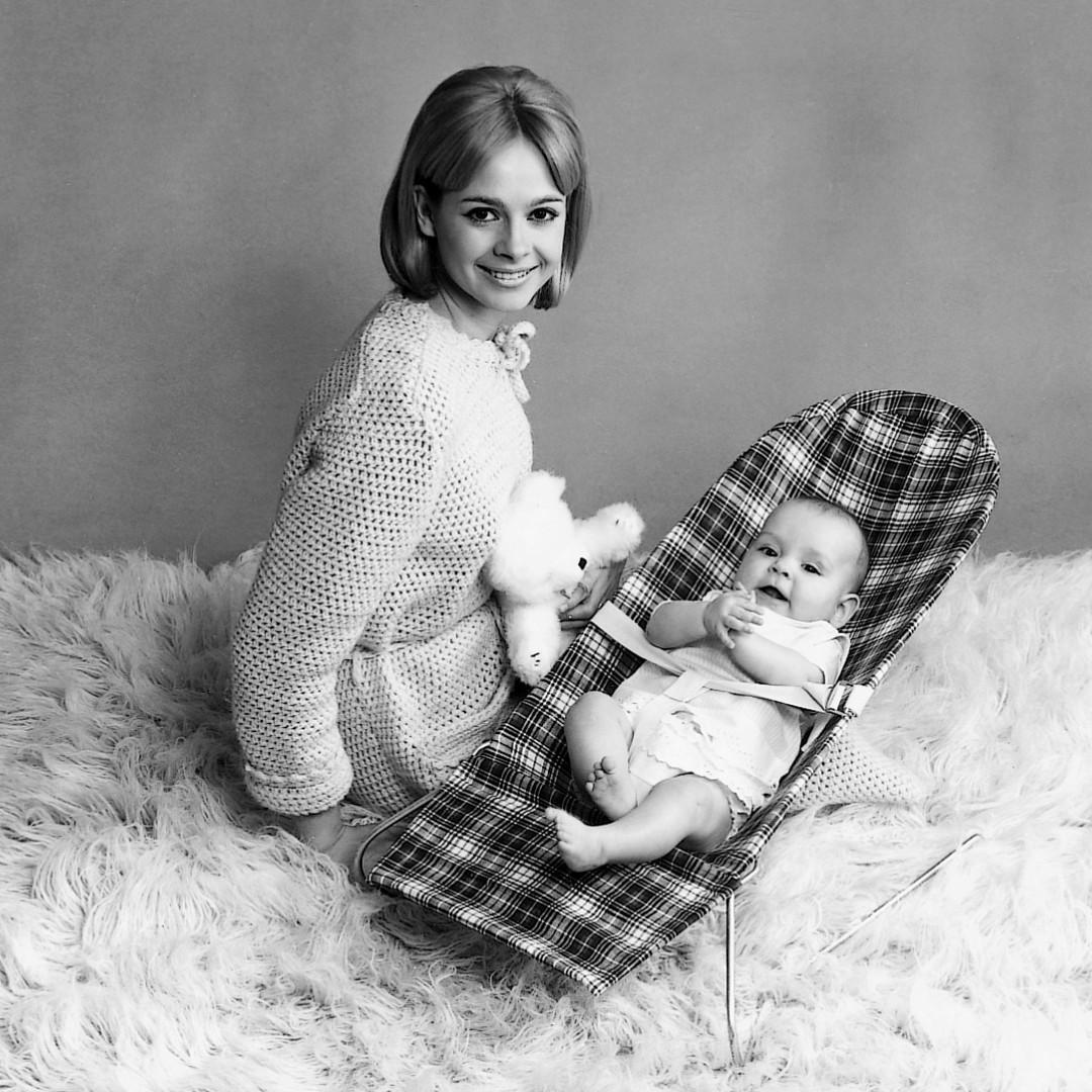 Baby Bouncer from the history of BabyBjörn, Always by your side