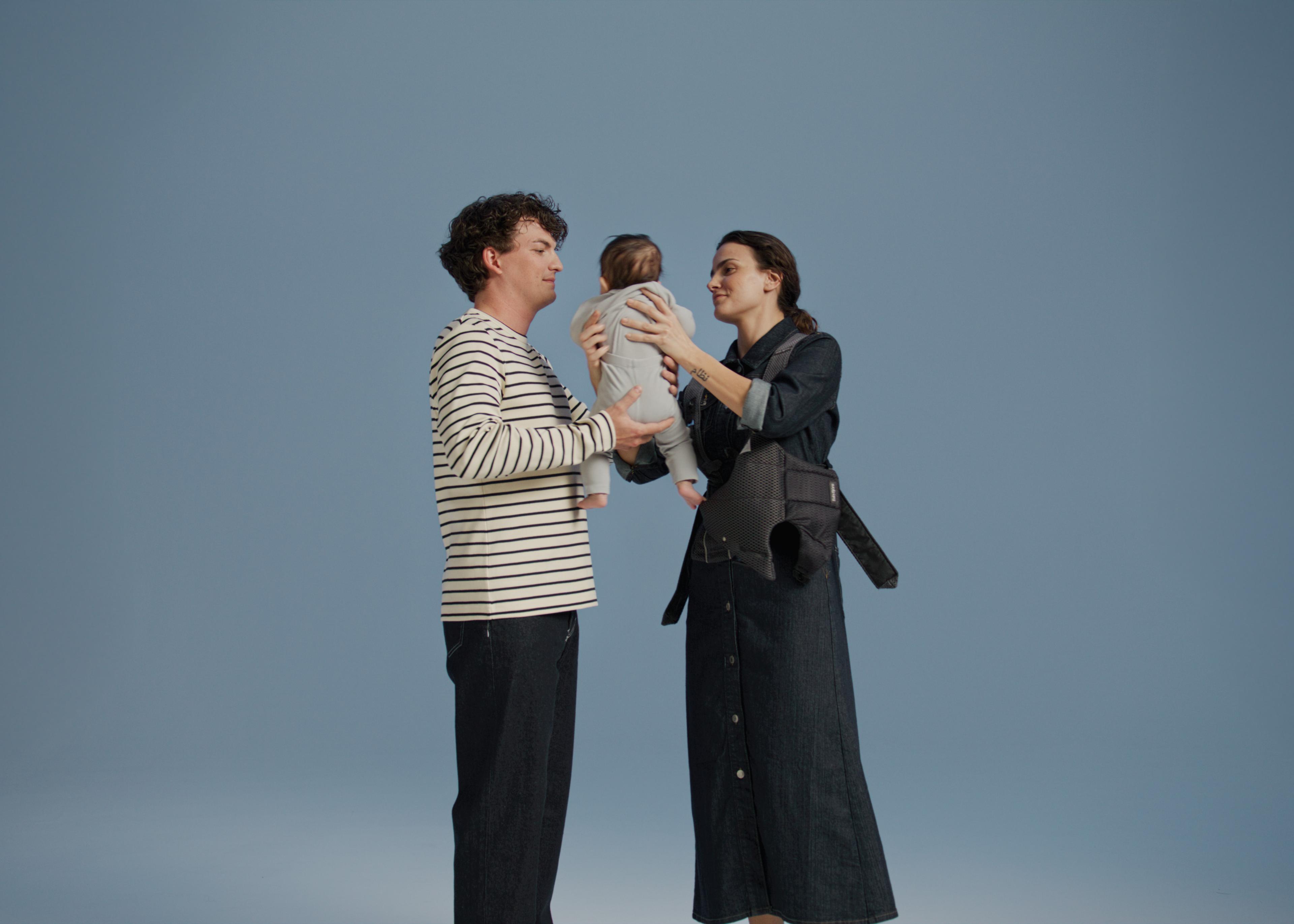 How to videos BabyBjörn Baby Carriers